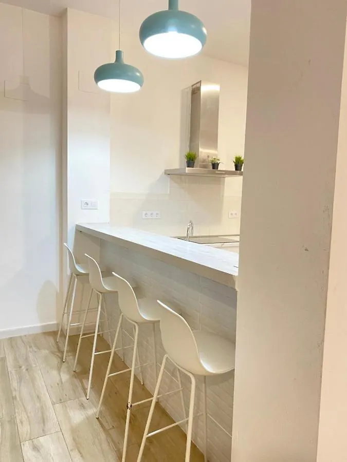 Flamenca Triana - Apartamento Wifi Con 2 Dormitorios 2 Sofas Camas 2 Banos 塞维利亚