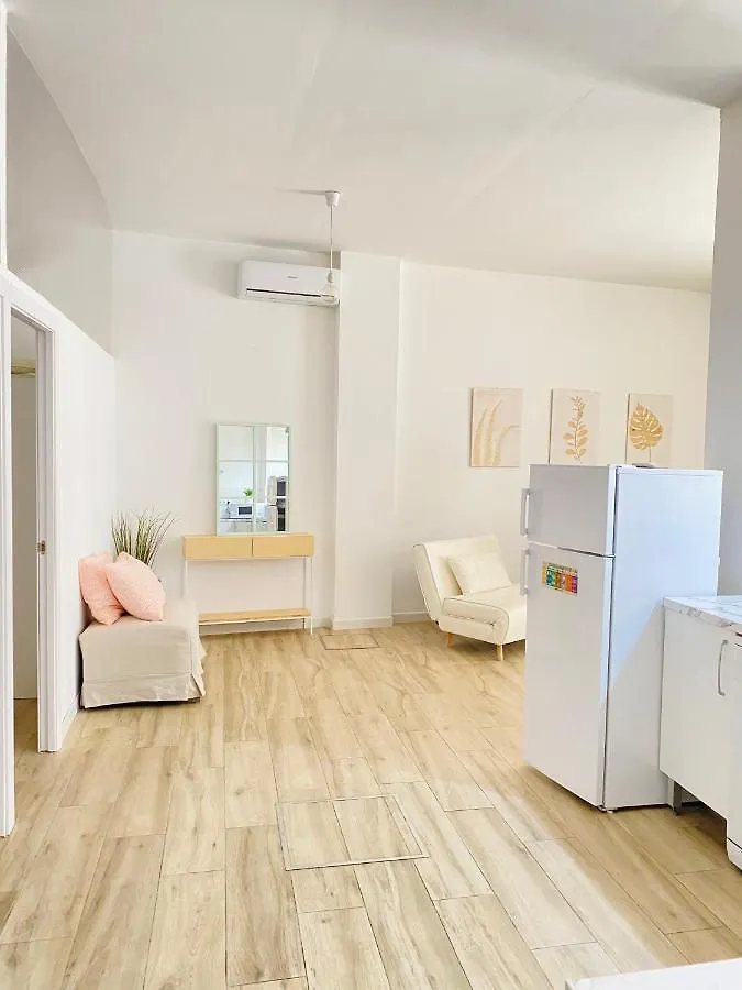 Flamenca Triana - Apartamento Wifi Con 2 Dormitorios 2 Sofas Camas 2 Banos Seville Apartment